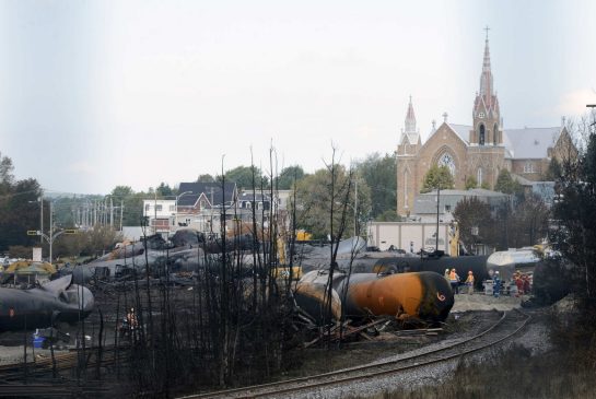 lac_megantic_train_track.jpg.size.xxlarge.promo.jpg